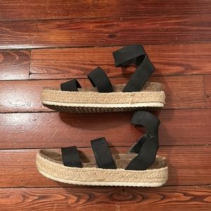 ✨3/$10✨ Espadrille platforms